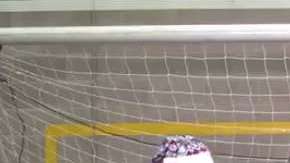 Chicharito y Pablo Zabaleta participaron en un reto de chistes