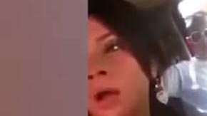 En el caso de esta chica, ésta niega que esté con dos hombres a la  vez.