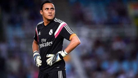 Keylor Navas vivirá un nuevo clásico en la portería del Real Madrid. Barcelona es su 'coco'.  (Foto: David Ramos/Getty Images)