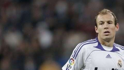 El holandés Arjen Robben en una foto cuando militaba en el Real Madrid,
 equipo del que tiene malos recuerdos. (Foto: Jasper Juinen/Getty Images)