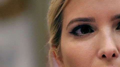 Ivanka Trump visitó una secundaria en Connecticut.