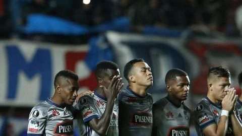Emelec espera poder jugar la final ante Delfín en el Capwell el próximo miércoles. (Foto: Gabriel Rossi/LatinContent/Getty Images)