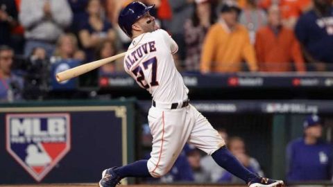 El venezolano José Altuve tuvo un gran año con los Houston Astros. (Foto: Christian Petersen/Getty Images)