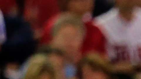 Giancarlo Stanton, el mejor jonronero de 2017, se unirá a los Yankees en un cambio con los Marlins de Miami de acuerdo con reportes.