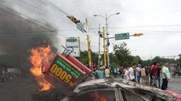 Ciudades como Tegucigalpa y San Pedro Sula fueron escenarios de escenas violentas.