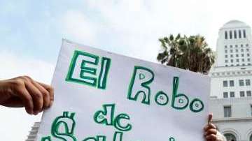 El robo de salarios afecta sobre todo a los empleados de bajos ingresos./Archivo