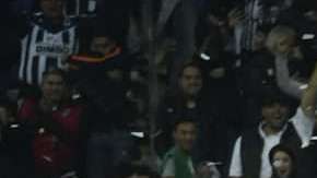 Dorlan Pabón de Rayados festeja su gol a Tigres en la vuelta de la final del Apertura 2017 de la Liga MX. (Foto: Imago7/Etzel Espinosa)