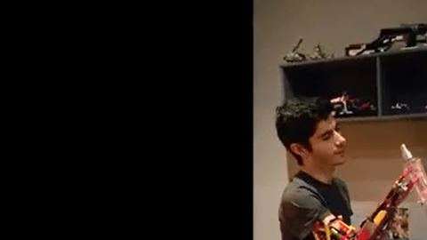 David Aguilar creó un brazo mecánico funcional con piezas de este juguete.