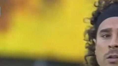 Guillermo Ochoa en el Standard de Lieja.