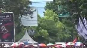 Doos pilotos protagonizaron una reyerta antideportiva en el Road Race de Malasia