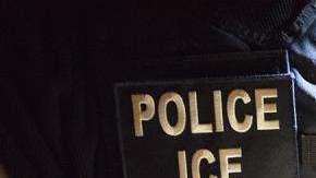 Muchas de las personas detenidas por ICE no tienen recursos para defensa legal.