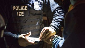 Muchas de las personas detenidas por ICE no tienen recursos para defensa legal.