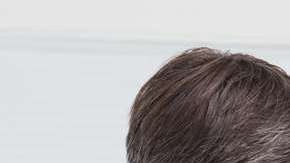 Los adultos mayores deben vacunarse con mayor frecuencia.