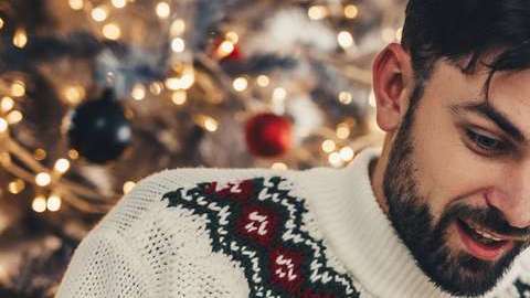 Debes considerar los tiempos de entrega, ya que 24 de diciembre cae en lunes.