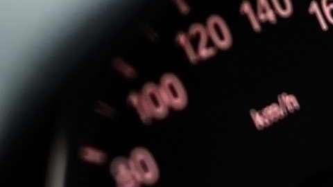 Conoce los indicadores que encienden en tu tablero.