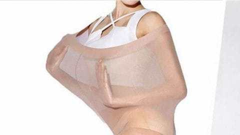 Imagen del anuncio de medias que ha causado polémica.