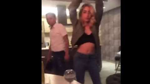 Las imágenes fueron grabadas en un apartamento de Guadalajara, México.