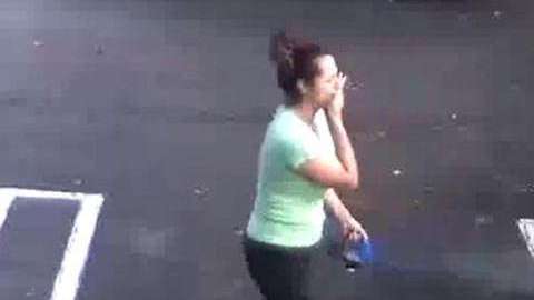 El hombre llegó hasta la residencia donde habita su expareja.