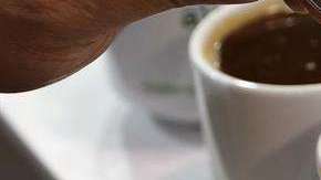 Beber dos o tres cafés al día es bueno para la vista, según científicos lusos.