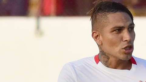 El jugador peruano Paolo Guerrero. (Foto: EFE)