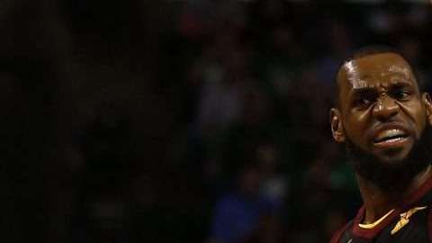 LeBron James de Cleveland Cavaliers encabeza las votaciones para el Juego de Estrellas de la NBA. (Foto: EFE/CJ GUNTHER)