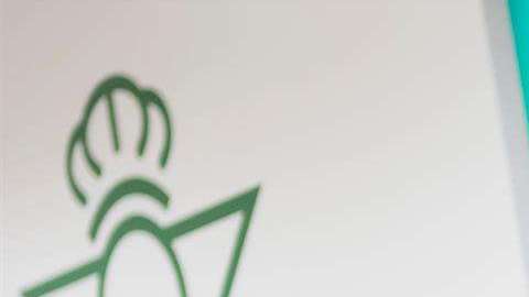 Antonio Adán, portero del Betis, ofreció disculpas