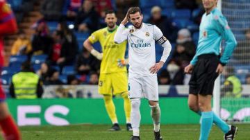 El Real Madrid no pudo vencer en su casa al Numancia en los octavos de final de la Copa del Rey. (Foto: EFE / Rodrigo Jiménez)