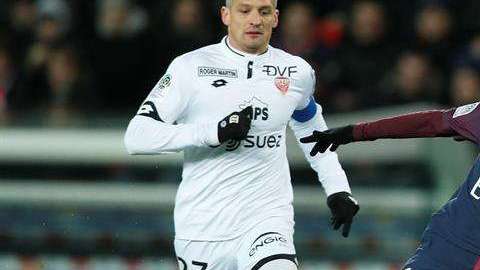 Neymar estaría arrepentido de llegar a Francia y al PSG