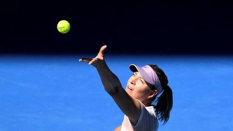 La tenista rusa Maria Sharapova durante su partido de la segunda ronda del Abierto de Australia. (Foto: EFE/Lukas Coch)