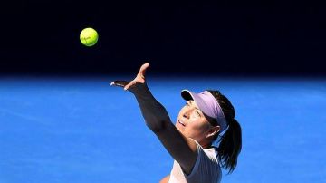 La tenista rusa Maria Sharapova durante su partido de la segunda ronda del Abierto de Australia. (Foto: EFE/Lukas Coch)