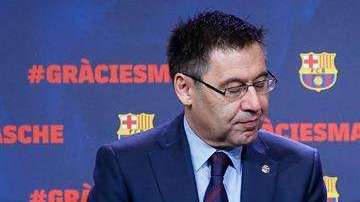 Javier Mascherano rompió en llanto en su homenaje de despedida