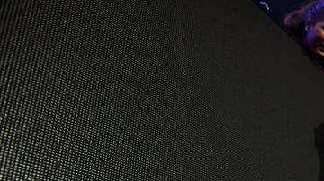 El suizo Roger Federer agradece a su esposa Mirka tras ganar el título del Abierto de Australia. (Foto: EFE/EPA/TRACEY NEARMY)