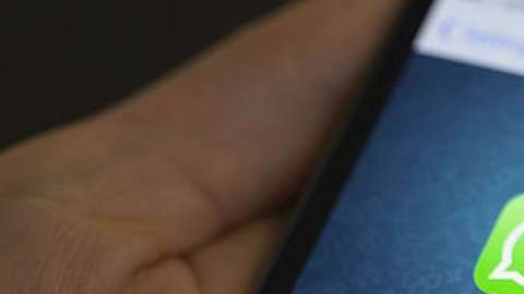 Whatsapp permite usar stickers en el chat.