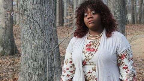 Khristen Sellers intentaba poner orden en su vida cuando entró en un círculo de abuso y acoso.