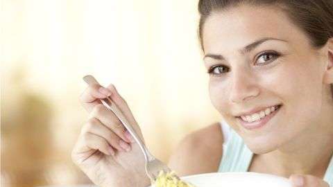 La clave está en mantener altibajos en el consumo de carbohidratos.