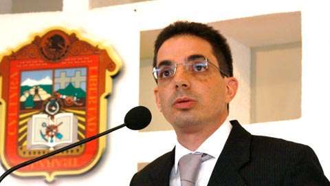 Fue procurador del Estado de México, cuando Enrique Peña Nieto era gobernador.