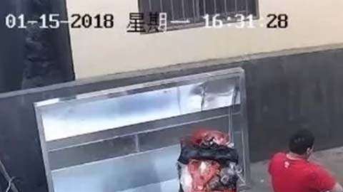 La bebé nació a los ocho meses.