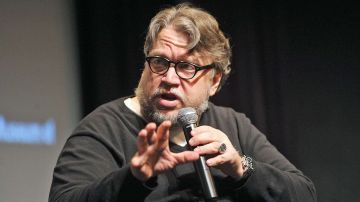 Guillermo del Toro es favorito en los Golden Globes.