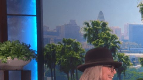 Diane Keaton en entrevista con Ellen Degeneres.