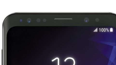 Tiene el aspecto frontal del S8, pero cambia la ubicación del sensor de huellas digitales.