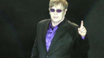 Elton John se retira de los escenarios