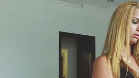 Daniela Rendón participó en un video "hot"