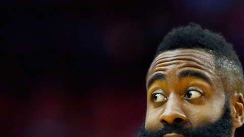 James Harden hace historia en los Houston Rockets.