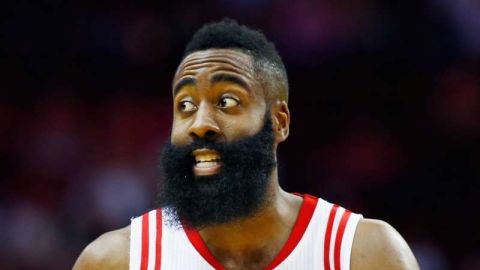 James Harden hace historia en los Houston Rockets.