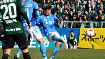 El japonés Kazuyoshi Miura del  Yokohama FC de la J-League de Japón. AFP/Getty Images
