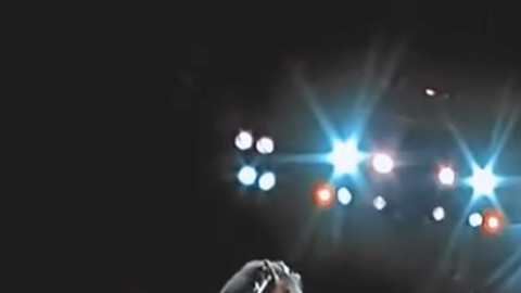 "Hotel California", en la voz de la banda "Eagles".