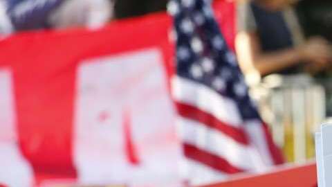 Manifestación a favor de DACA en la Placita Olvera, en Los Ángeles.