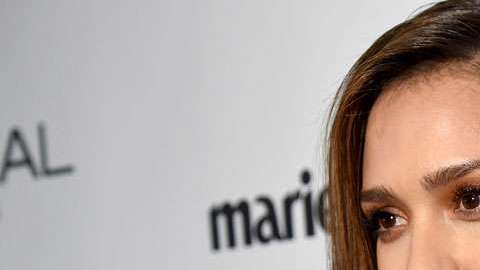 Jessica Alba se convirtió nuevamente en madre.