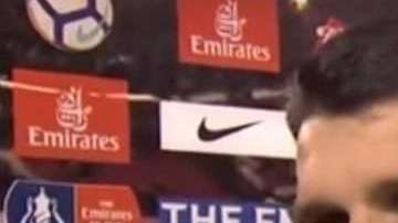 El estadounidense Eric Lichaj, jugador del Nottigham Forest que le hizo dos goles al Arsenal en la FA Cup. (Foto: Especial / Tomada de la TV)