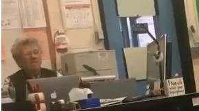 La maestra lanzó amenazas utilizadas por Trump en contra del alumno.